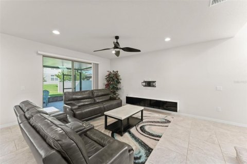 Casa en venta en Kissimmee, Florida, 4 dormitorios, 228.82 m2 № 2384207 - foto 7