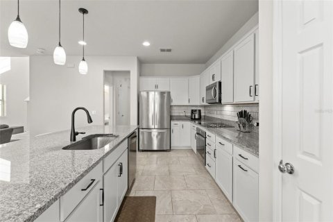 Casa en venta en Kissimmee, Florida, 4 dormitorios, 228.82 m2 № 2384207 - foto 13