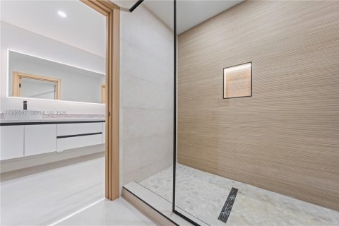 Купить виллу или дом в Норт-Майами, Флорида 1 комната, 277.96м2, № 2052437 - фото 27