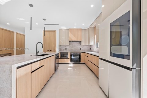 Купить виллу или дом в Норт-Майами, Флорида 1 комната, 277.96м2, № 2052437 - фото 8