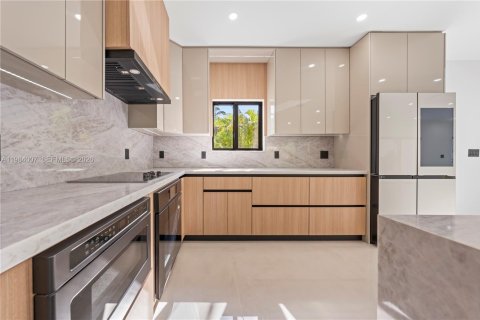 Купить виллу или дом в Норт-Майами, Флорида 1 комната, 277.96м2, № 2052437 - фото 9