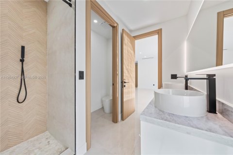 Купить виллу или дом в Норт-Майами, Флорида 1 комната, 277.96м2, № 2052437 - фото 22