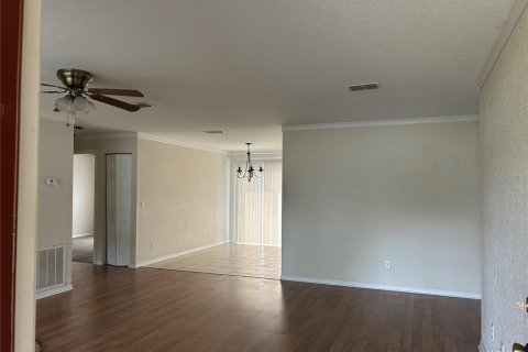House in Ocala, Florida 3 bedrooms, 125.33 sq.m. № 1618499 - photo 7