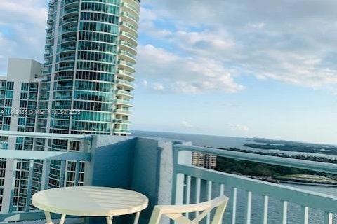 Condo in Miami Beach, Florida, 2 bedrooms  № 1852283 - photo 14