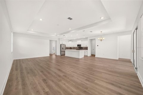 Villa ou maison à vendre à Ocala, Floride: 2 chambres, 187.57 m2 № 2434538 - photo 8