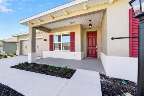 Villa ou maison à vendre à Ocala, Floride: 2 chambres, 187.57 m2 № 2434538 - photo 2