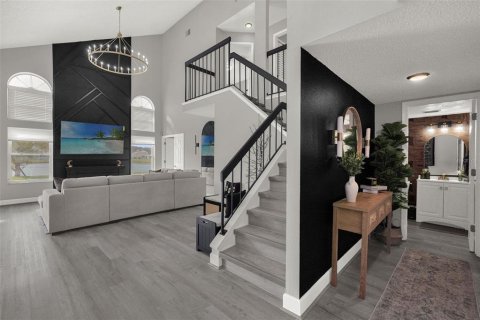 Villa ou maison à vendre à Kissimmee, Floride: 4 chambres, 173.45 m2 № 2425930 - photo 4