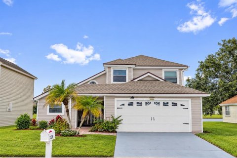 Villa ou maison à Kissimmee, Floride 4 chambres, 173.45 m2 № 2425930