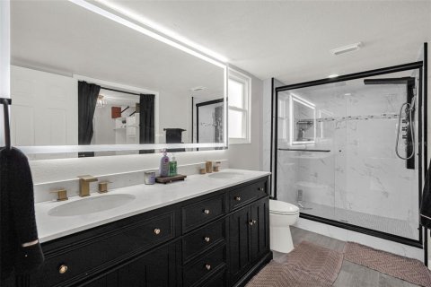 Villa ou maison à vendre à Kissimmee, Floride: 4 chambres, 173.45 m2 № 2425930 - photo 20