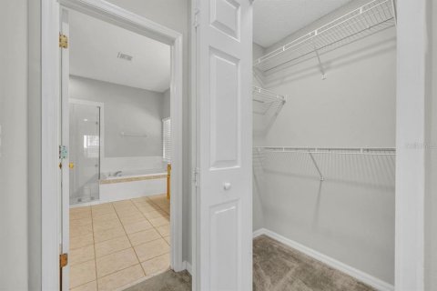 Casa en venta en Orlando, Florida, 4 dormitorios, 212.28 m2 № 1899389 - foto 17
