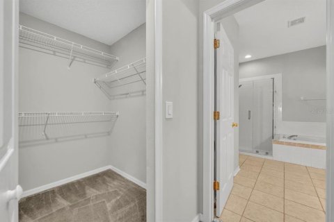 Casa en venta en Orlando, Florida, 4 dormitorios, 212.28 m2 № 1899389 - foto 16