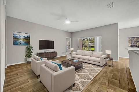 Casa en venta en Orlando, Florida, 4 dormitorios, 212.28 m2 № 1899389 - foto 4