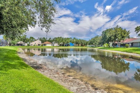 Casa en venta en Orlando, Florida, 4 dormitorios, 212.28 m2 № 1899389 - foto 29
