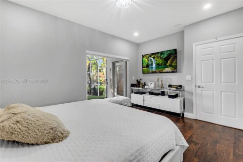 Снять в аренду виллу или дом в Дирфилд-Бич, Флорида 3 спальни, 128.95м2, № 2003824 - фото 17