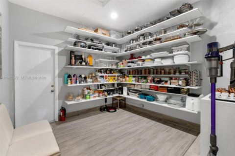 Снять в аренду виллу или дом в Дирфилд-Бич, Флорида 3 спальни, 128.95м2, № 2003824 - фото 14