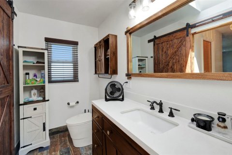 House in North Port, Florida 4 bedrooms, 222.04 sq.m. № 1642409 - photo 13