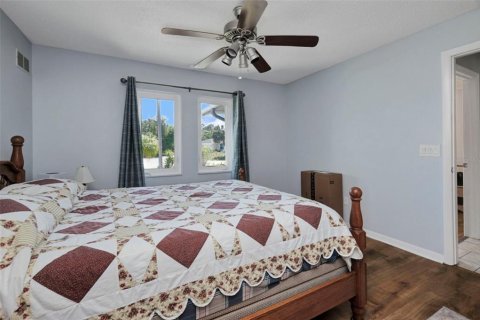 House in North Port, Florida 4 bedrooms, 222.04 sq.m. № 1642409 - photo 21