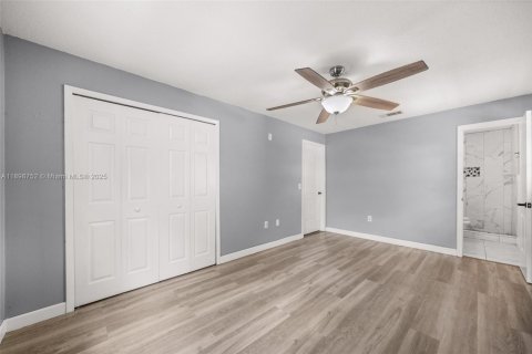 House in Sebring, Florida 3 bedrooms № 1950586 - photo 26