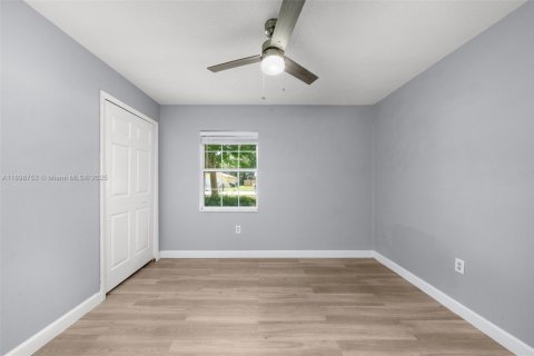 House in Sebring, Florida 3 bedrooms № 1950586 - photo 21