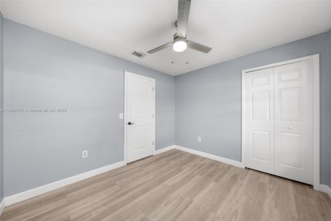 House in Sebring, Florida 3 bedrooms № 1950586 - photo 23