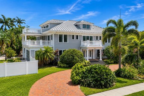 Casa en venta en Clearwater, Florida, 7 dormitorios, 671.03 m2 № 2283608 - foto 3
