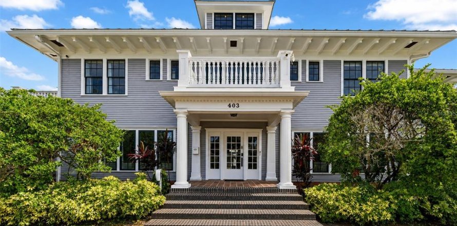 Casa en Clearwater, Florida 7 dormitorios, 671.03 m2 № 2283608