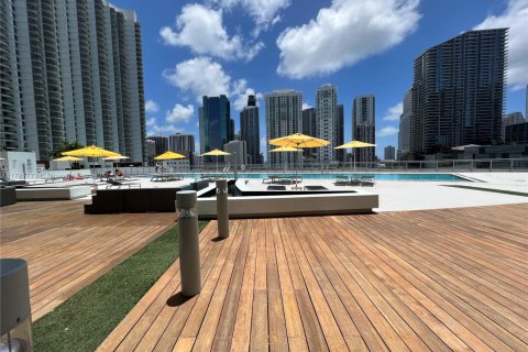 Condo in Miami, Florida, 2 bedrooms  № 1980616 - photo 22