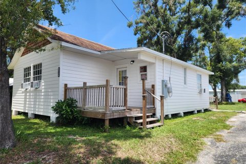House in Plant City, Florida 3 bedrooms, 83.61 sq.m. № 1841789 - photo 1