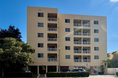 Apartment in Miami, Florida 1 bedroom, 65.22 sq.m. № 2083102