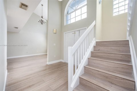 Villa ou maison à vendre à Miami, Floride: 3 chambres, 134.8 m2 № 1954917 - photo 23