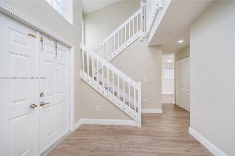 Villa ou maison à vendre à Miami, Floride: 3 chambres, 134.8 m2 № 1954917 - photo 24