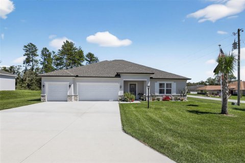 Casa en venta en Ocala, Florida, 3 dormitorios, 253.53 m2 № 1902564 - foto 1