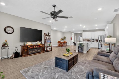 Casa en venta en Ocala, Florida, 3 dormitorios, 253.53 m2 № 1902564 - foto 5