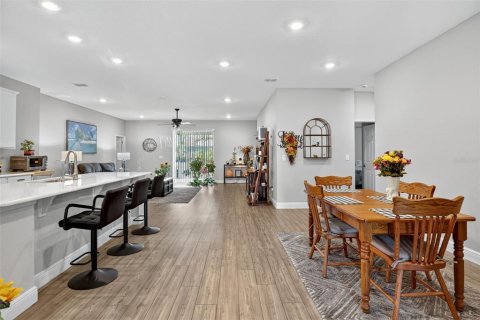 Casa en venta en Ocala, Florida, 3 dormitorios, 253.53 m2 № 1902564 - foto 10