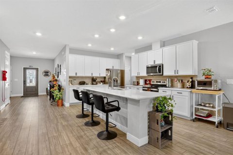 Casa en venta en Ocala, Florida, 3 dormitorios, 253.53 m2 № 1902564 - foto 8