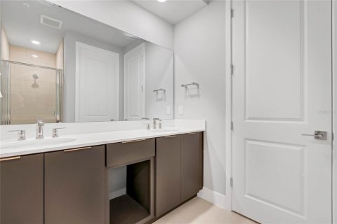 Condo in Four Corners, Florida, 5 bedrooms  № 2203524 - photo 12