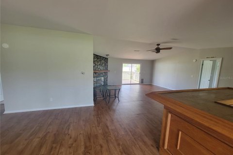 Apartment in Ocala, Florida 3 bedrooms, 189.99 sq.m. № 1906855 - photo 2