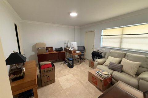 Condo in Fort Lauderdale, Florida, 2 bedrooms  № 2250717 - photo 17