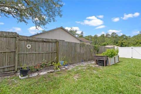 Casa en venta en Deltona, Florida, 4 dormitorios, 170.57 m2 № 1767552 - foto 26