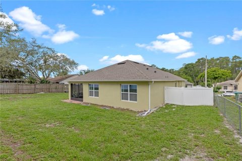 Casa en venta en Deltona, Florida, 4 dormitorios, 170.57 m2 № 1767552 - foto 28