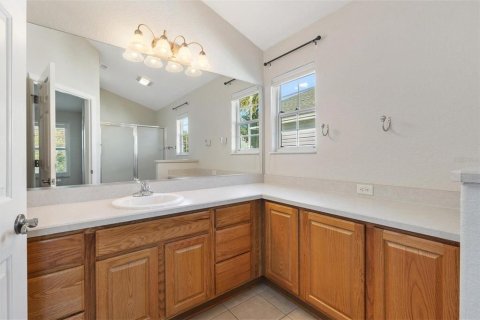 House in The Villages, Florida 3 bedrooms, 185.53 sq.m. № 1905556 - photo 21