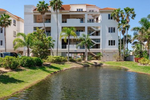Condo in Apollo Beach, Florida, 3 bedrooms  № 1641087 - photo 3
