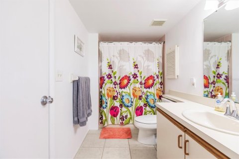 Condominio en venta en Placida, Florida, 1 dormitorio, 73.11 m2 № 1769296 - foto 27