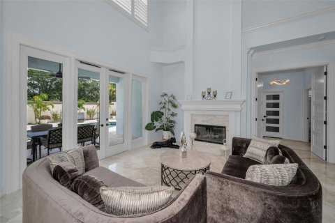 House in Trinity, Florida 4 bedrooms, 336.86 sq.m. № 1846445 - photo 17