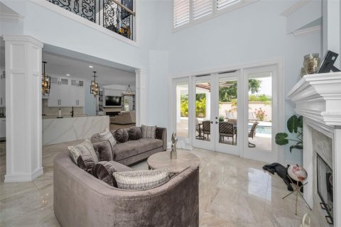House in Trinity, Florida 4 bedrooms, 336.86 sq.m. № 1846445 - photo 16