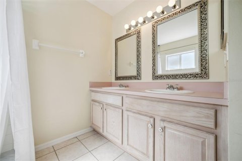 Villa ou maison à vendre à Leesburg, Floride: 2 chambres, 103.96 m2 № 2199756 - photo 19