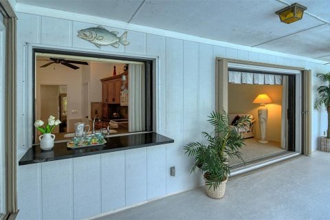 House in Englewood, Florida 3 bedrooms, 221.57 sq.m. № 1015126 - photo 20