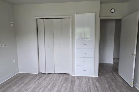 Купить виллу или дом в Майами, Флорида 4 спальни, 126.81м2, № 1896143 - фото 26