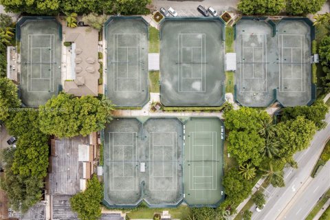 Condominio en venta en Miami, Florida, 3 dormitorios, 136.47 m2 № 1954963 - foto 29