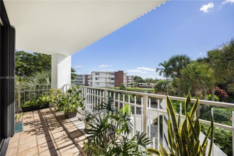 Condominio en venta en Miami, Florida, 3 dormitorios, 136.47 m2 № 1954963 - foto 16